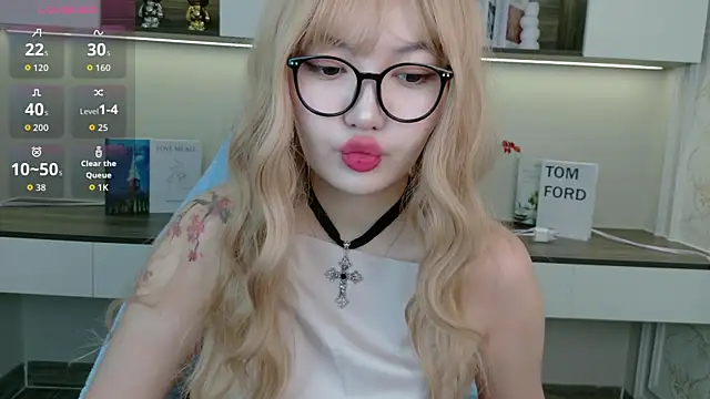 sakuraclover online show from 28, 6, 2026