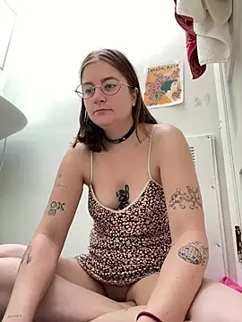 Snapshot of mclacy chatting on 12, 7, 2026 mclacy online show from 12, 7, 2026