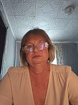 MilashkaCutie50 online show from 18, 6, 2026
