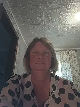 MilashkaCutie50 online show from 15, 7, 2026