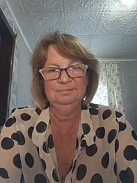 MilashkaCutie50 online show from 4, 8, 2026