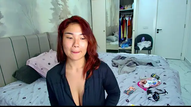 Snapshot of AsianLumi chatting on 5, 7, 2026 AsianLumi online show from 5, 7, 2026