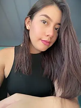 Snapshot of Saracalderon chatting on 6, 7, 2026 Saracalderon online show from 6, 7, 2026