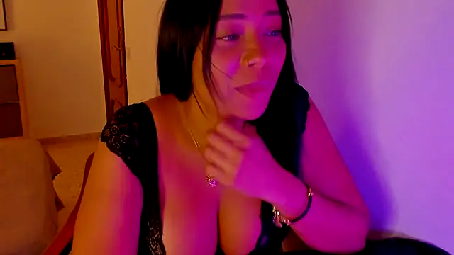 NicolePasqualott online show from 18, 9, 2025