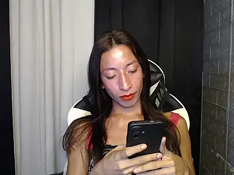ValeriaSexyHotAssHugeCock online show from 28, 6, 2026