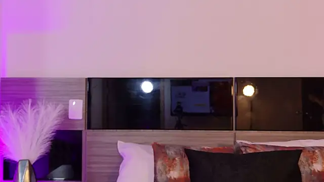 NinaGarcia online show from 24, 6, 2026