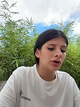 Snapshot of Mia_Alanna chatting on 25, 6, 2026 Mia Alanna online show from 25, 6, 2026