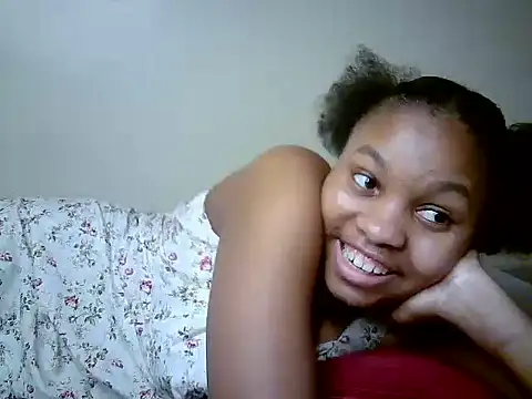 Snapshot of Swt_smiles chatting on 28, 7, 2026 Swt smiles online show from 28, 7, 2026