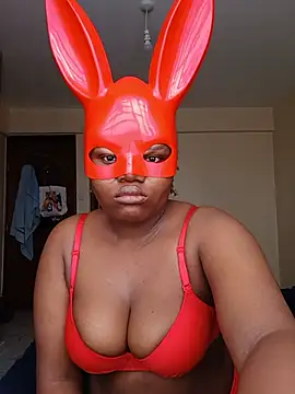 QuietDesire8 online show from 17, 6, 2026