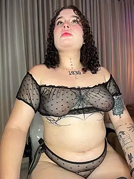 Doll Ivy online show from 25, 6, 2026
