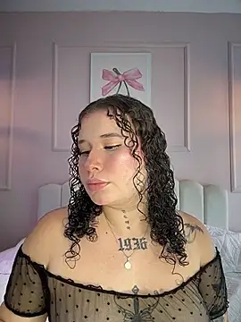 Doll Ivy online show from 22, 7, 2026