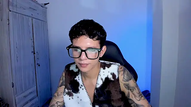 Snapshot of tylerrnova chatting on 23, 6, 2026 tylerrnova online show from 23, 6, 2026