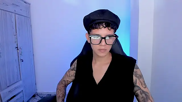 Snapshot of tylerrnova chatting on 4, 7, 2026 tylerrnova online show from 4, 7, 2026