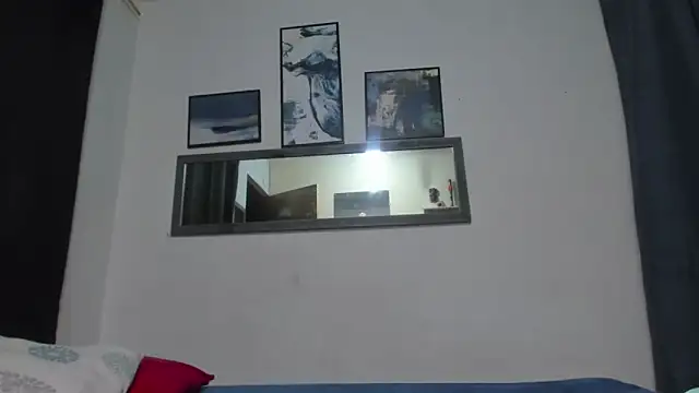 Snapshot of Crazy_addixtion chatting on 11, 10, 2025 Crazy addixtion online show from 11, 10, 2025