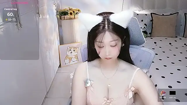 Angelucky- online show from 6, 8, 2026