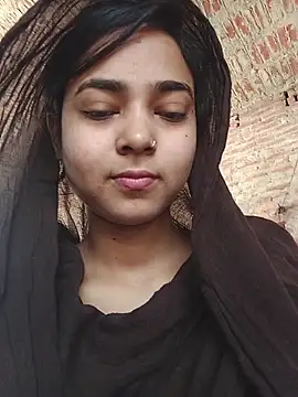 Snapshot of Simran_143 chatting on 23, 6, 2026 Simran 143 online show from 23, 6, 2026