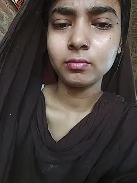 Snapshot of Simran_143 chatting on 22, 7, 2026 Simran 143 online show from 22, 7, 2026