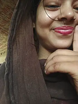 Snapshot of Simran_143 chatting on 1, 8, 2026 Simran 143 online show from 1, 8, 2026