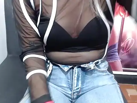 Snapshot of skinny_nastyy chatting on 6, 8, 2026 skinny nastyy online show from 6, 8, 2026