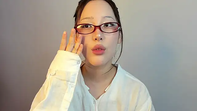 Lillie sunn online show from 25, 6, 2026