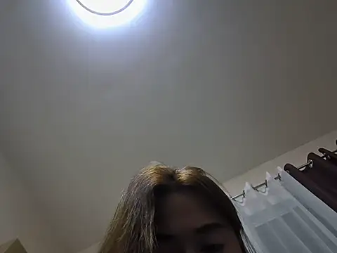 missceexx online show from 27, 7, 2026