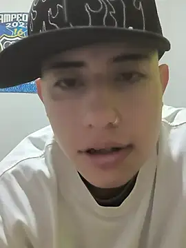 Snapshot of Thiagoo_Vega chatting on 29, 7, 2026 Thiagoo Vega online show from 29, 7, 2026