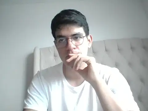 FernanHot69 online show from 22, 7, 2026