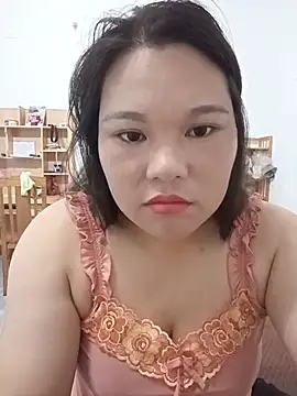Snapshot of Holy-mi chatting on 26, 6, 2026 Holy-mi online show from 26, 6, 2026