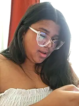 Snapshot of Delya_soloexperimento chatting on 1, 7, 2026 Delya soloexperimento online show from 1, 7, 2026
