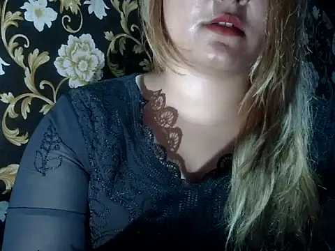 Snapshot of Sexyy_Sana chatting on 1, 7, 2026 Sexyy Sana online show from 1, 7, 2026