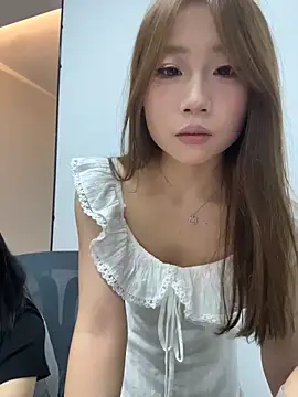 Snapshot of qiqi__77 chatting on 22, 6, 2026 qiqi 77 online show from 22, 6, 2026