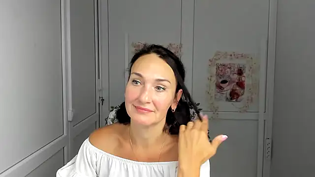 OliviaKateee online show from 6, 8, 2026