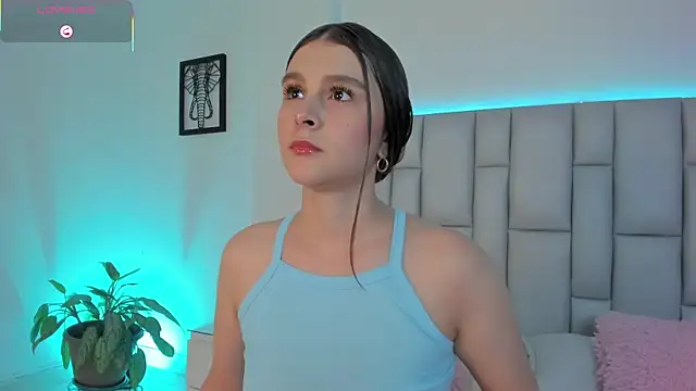 Geyn gomezz online show from 2, 8, 2026