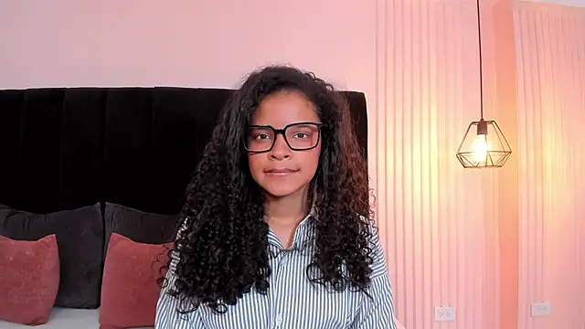 estefa rose online show from 6, 7, 2026