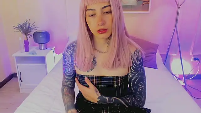 Katushka dh online show from 1, 7, 2026