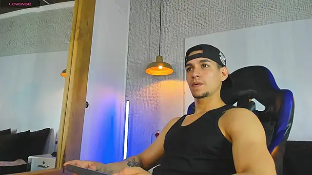 Jamexxx1  online show from 28, 6, 2026