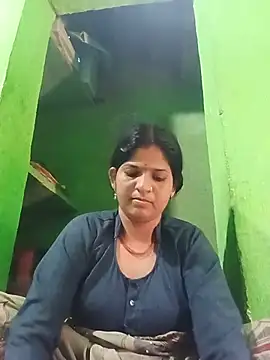 Joohi Chawla143 online show from 10, 7, 2026