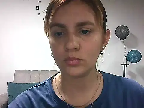 Snapshot of Asly- chatting on 20, 7, 2026 Asly- online show from 20, 7, 2026
