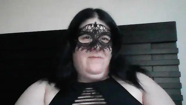 RavenRunee online show from 3, 7, 2026