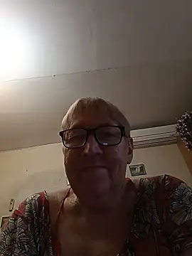 Molli1408 online show from 12, 7, 2026