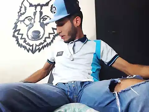 Snapshot of WOLFMONSTERDICK chatting on 12, 12, 2024 WOLFMONSTERDICK online show from 12, 12, 2024