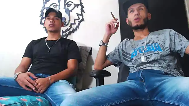 Snapshot of WOLFMONSTERDICK chatting on 6, 3, 2025 WOLFMONSTERDICK online show from 6, 3, 2025