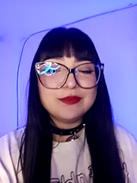 Snapshot of Raven_moon chatting on 4, 7, 2026 Raven moon online show from 4, 7, 2026