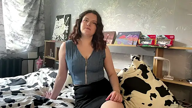 Snapshot of Isla_Mur chatting on 13, 7, 2026 Isla Mur online show from 13, 7, 2026