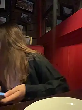 Snapshot of aitana__magic chatting on 15, 7, 2026 aitana magic online show from 15, 7, 2026