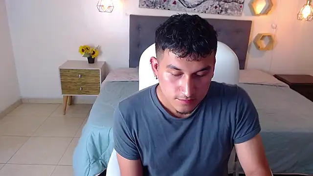 Lucas morenty online show from 4, 7, 2026