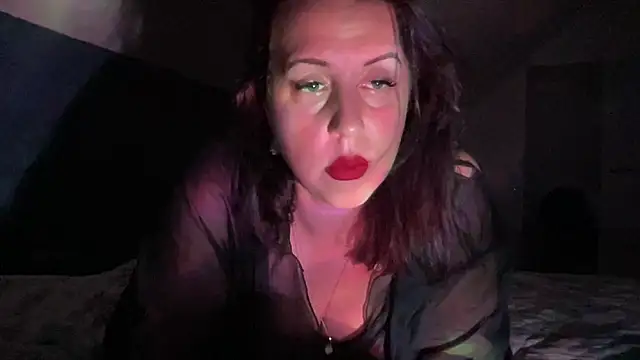 Snapshot of Hannah_ocean chatting on 10, 7, 2026 Hannah ocean online show from 10, 7, 2026