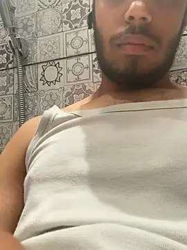 hottie daddy online show from 7, 7, 2026