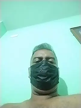 Snapshot of daddy_small_dick chatting on 7, 7, 2026 daddy small dick online show from 7, 7, 2026