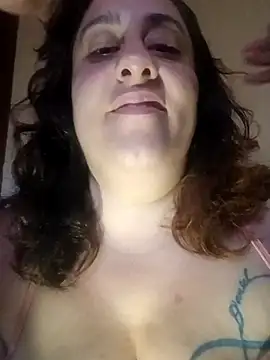 Mannibee online show from 5, 7, 2026